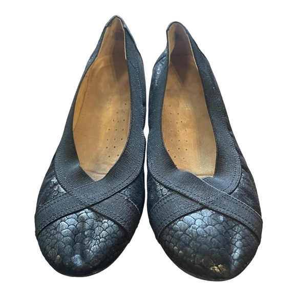 Naturalizer N5 Elastic Slip On Flats Fabric Ballet Flats Faux Snakeskin 6 - Picture 1 of 8